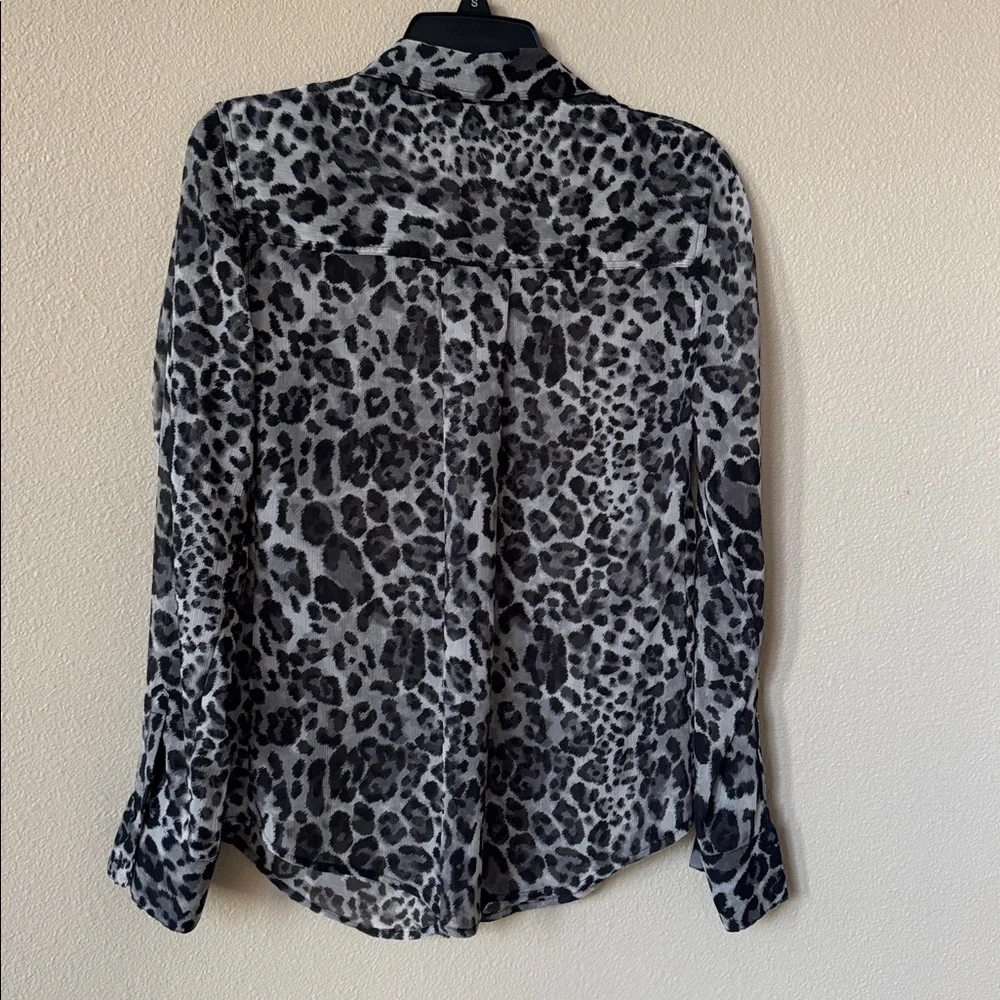 GUESS Button Down - Picture 4 of 8